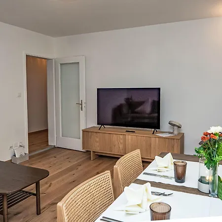 Chesa Salet By Interhome Apartamento